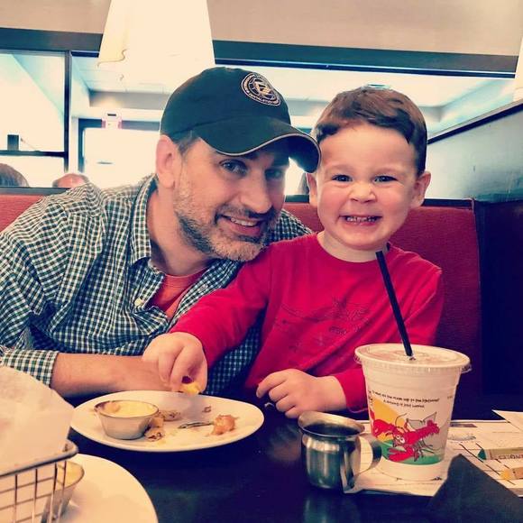 Meet your Posher, Chris - Picture 1 of 1